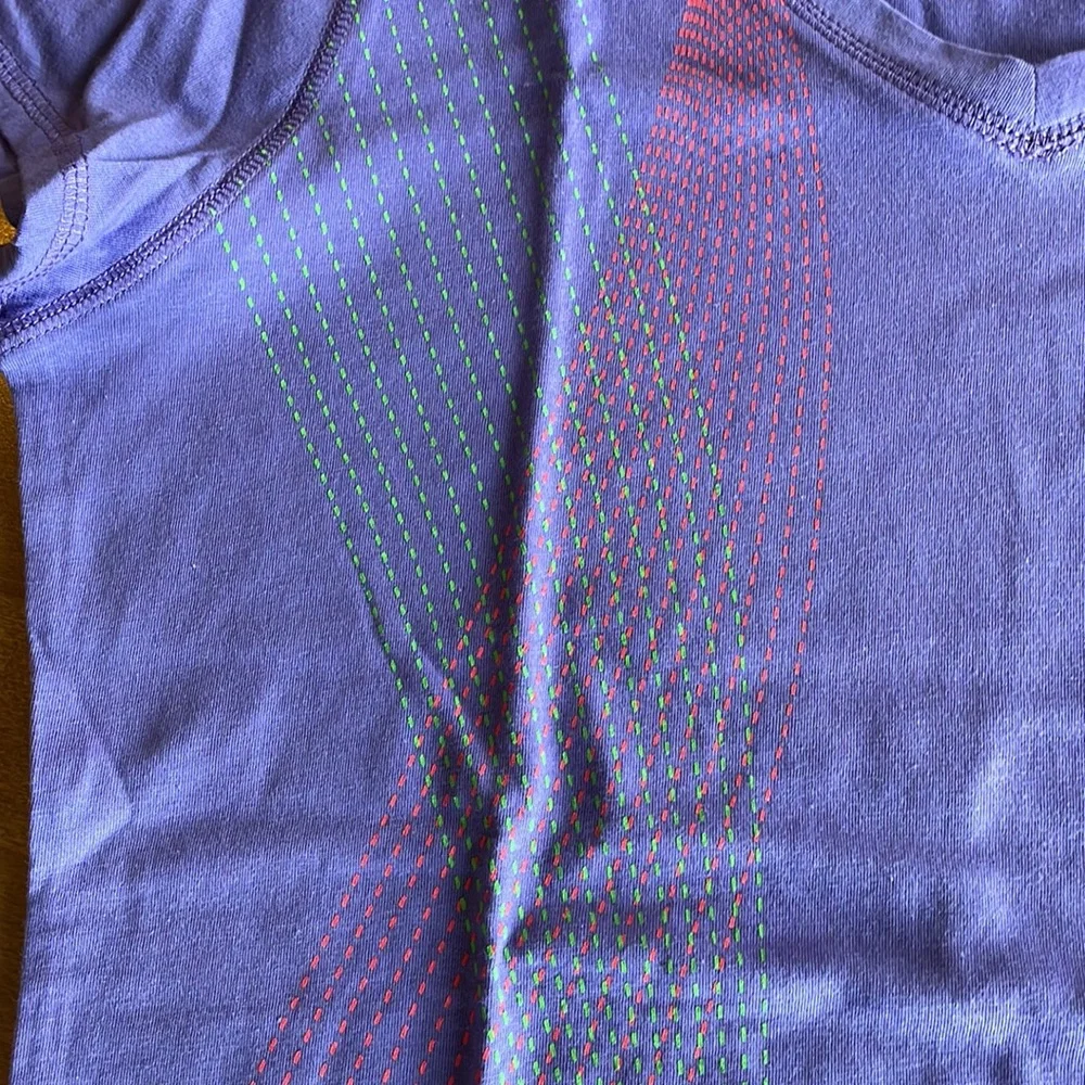 Women’s Tek Gear Workout Tees (4). - Picture 10 of 16